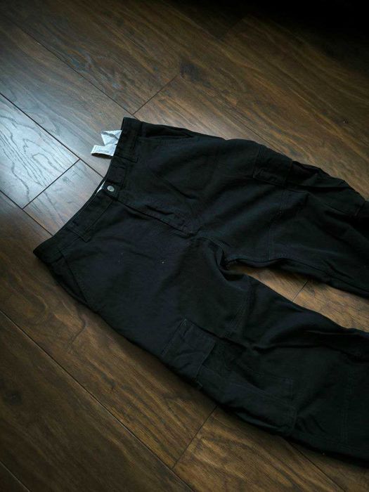 Szerokie spodnie skate style