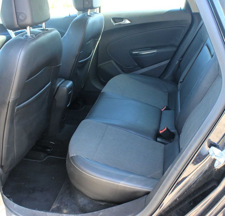 Opel Astra — fotografia 9