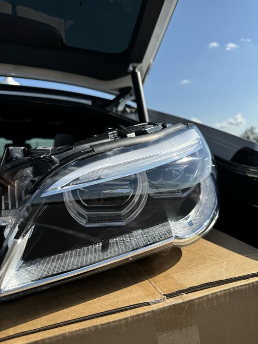 Фари Adaptive LED BMW 5 F10 F11 комплект з блоками рест дорест