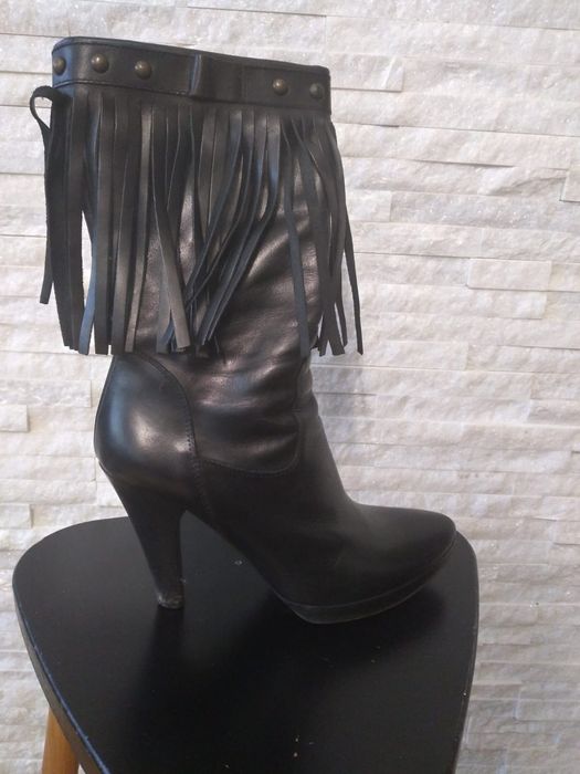 Kozaki z frędzlami r.38