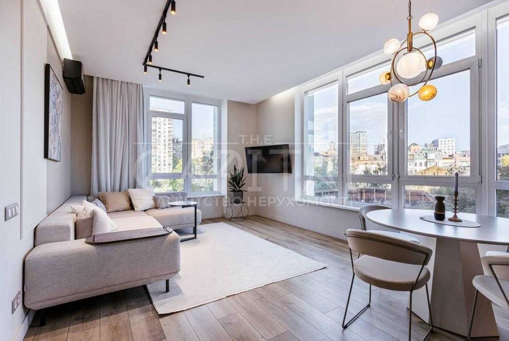Продаж 2-кімн квартири в центрі Києва, ЖК 38 Перлина, Голосіївський рн