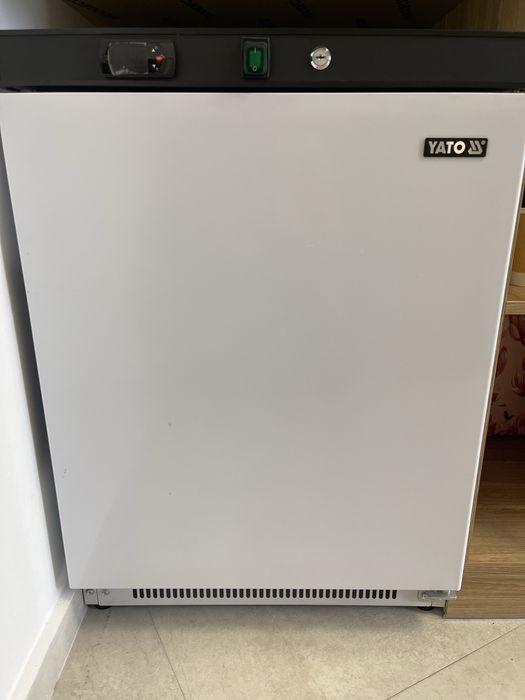Szafa chlodnicza 130 L biała