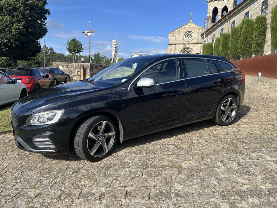 Volvo V60 R disigne Plugin 2014