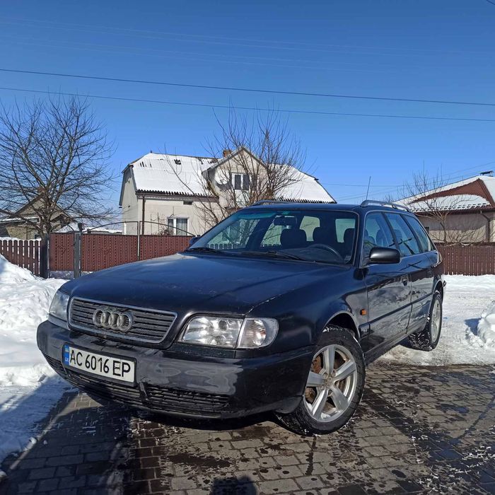 Ауди А6 С4. 2.8 кватро АКПП