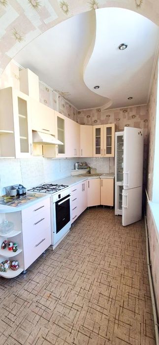ЗДАМ в оренду 3-кімнатну квартиру в м. Самар