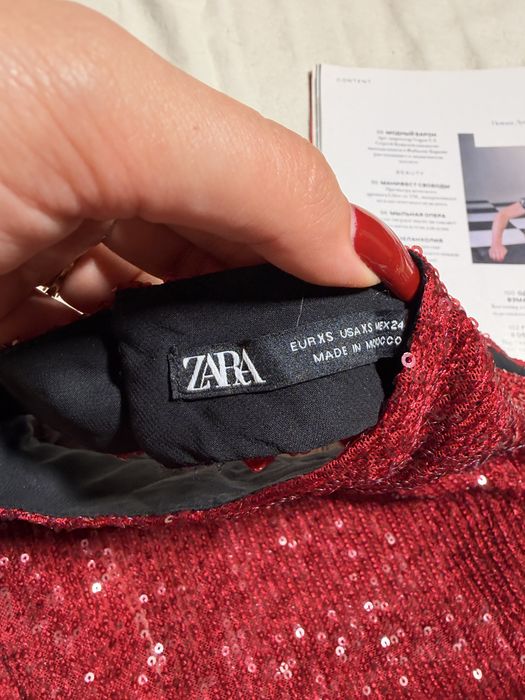 Червона сукня  від Zara