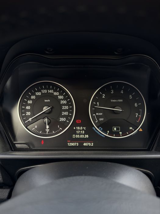 BMW 118i - c/ certificado bmw