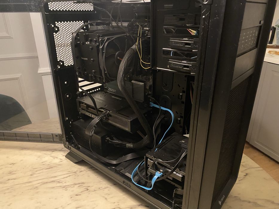 Gamingowy PC i7-13700KF / RTX 4070 / 64GB RAM / SSD NVMe – Jak Nowy!