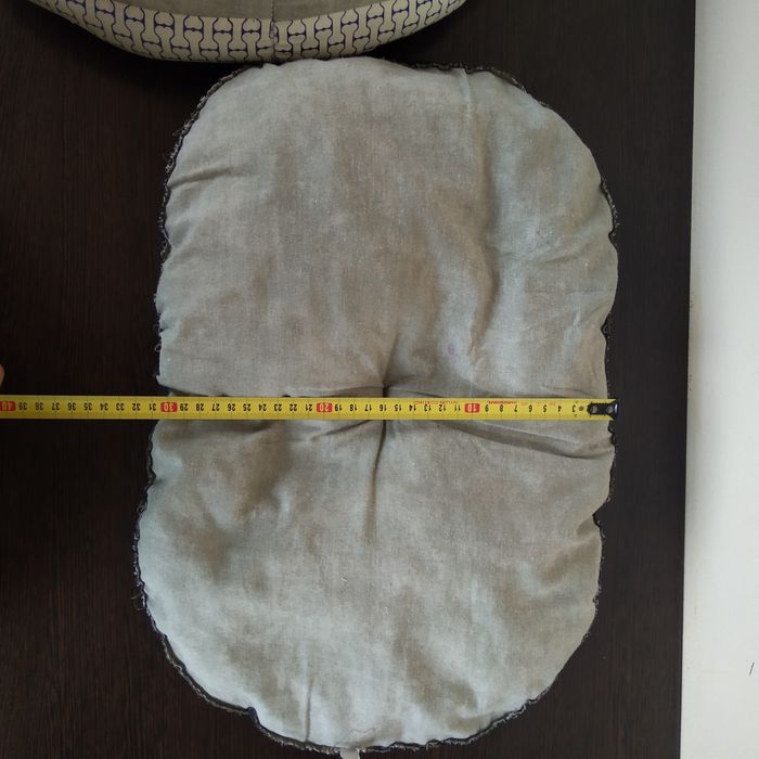 Лежанка для котика,чи маленького собаки.