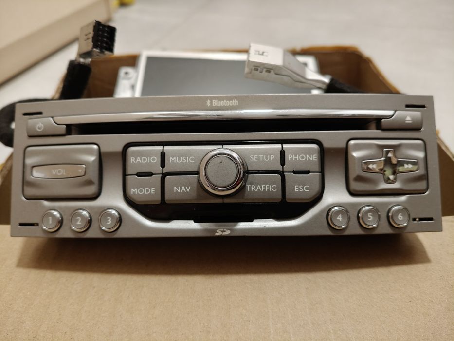 Radio rneg z wyświetlaczem Citroën C5 X7