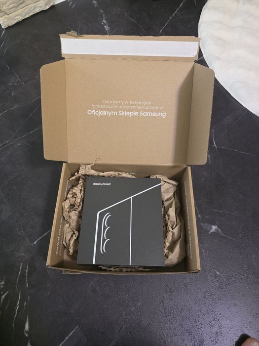 Nowy Samsung Z fold 7 ! Sprzedaż lub zamiana na iphone 17 pro max !