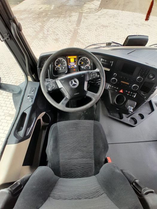 Mercedes -Benz ACTROS 2542