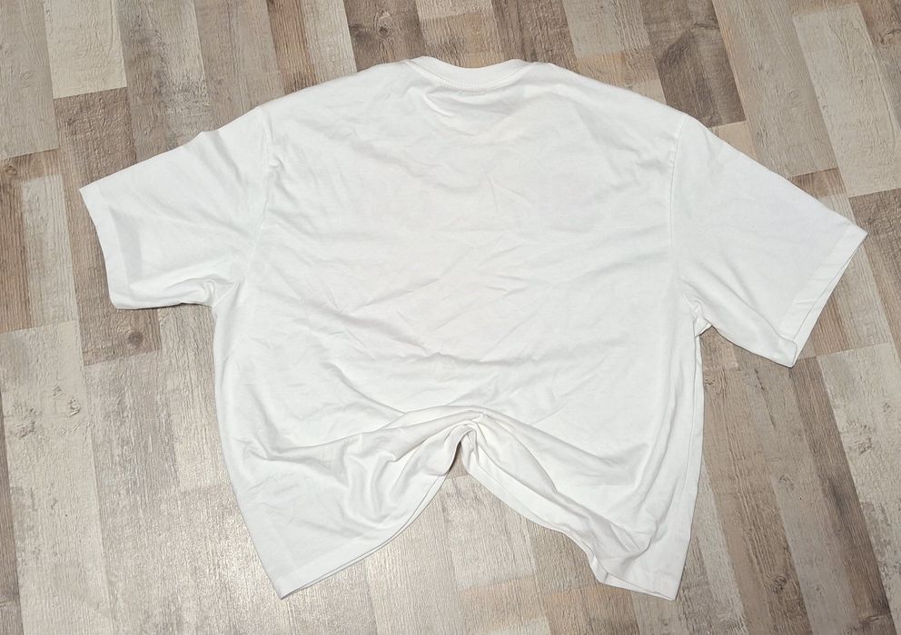 Bershka Boxy Fit Oversize футболка біла з принтом