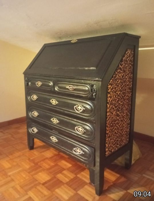 Peça Antiga Secretaria restaurada