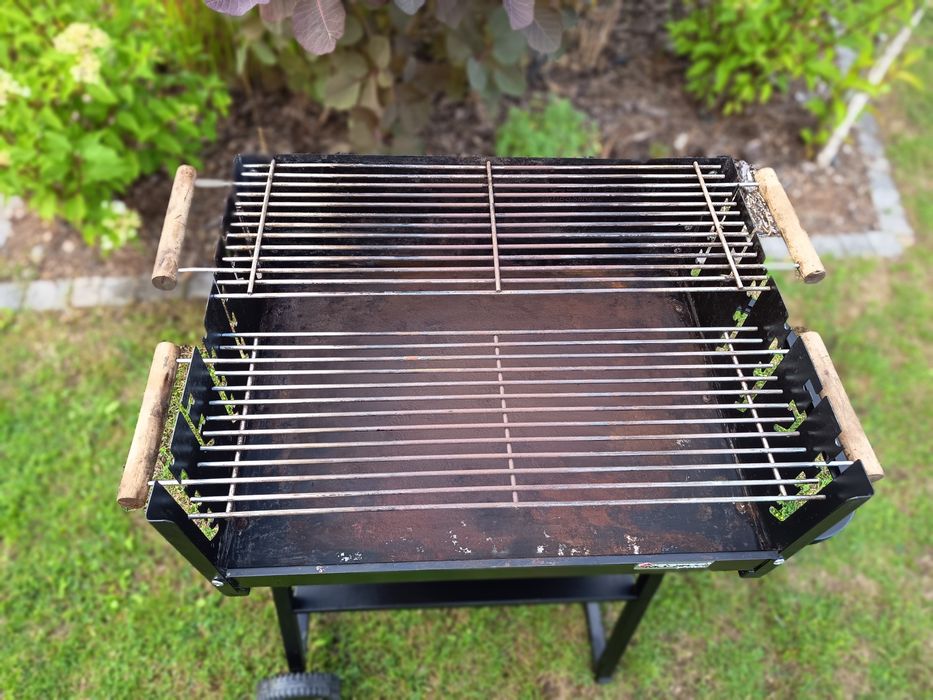 Duży grill używany  Master