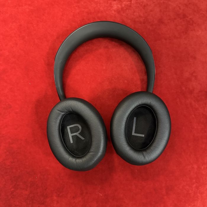 Ідеальні BOSE NOISE Canceling HEADPHONES 700 black