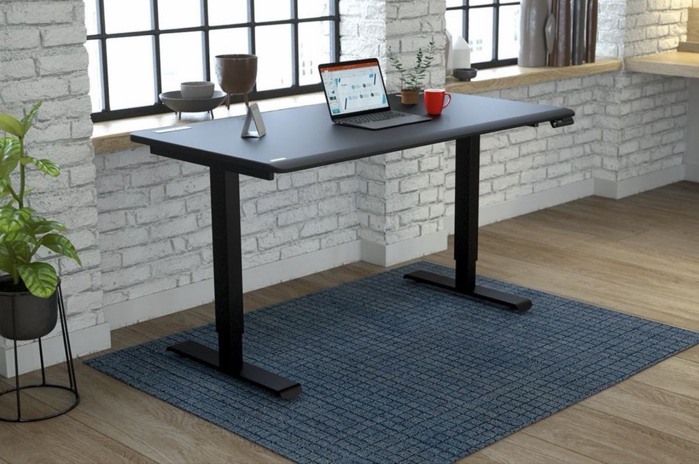 Стол  Cougar Royal 150 Pro Balck