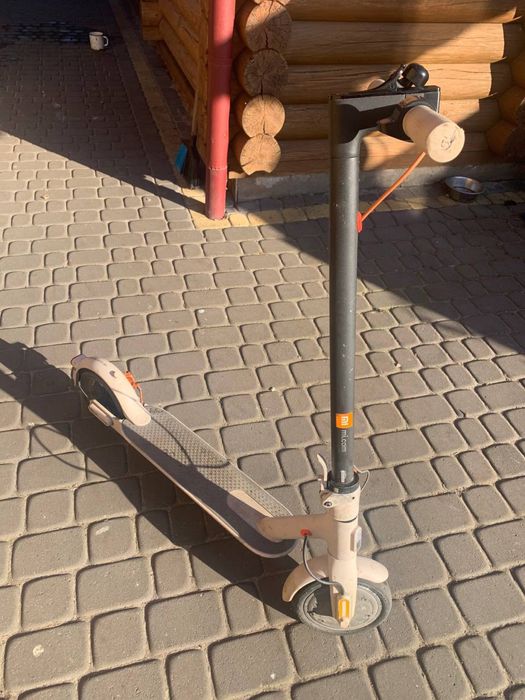 Електро самокат Xiaomo Electric scooter 3