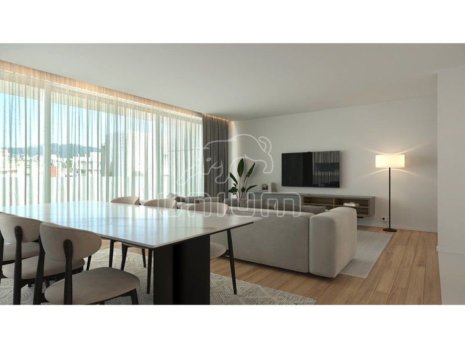 Apartamentos Abelheira Plaza — Viana Do Castelo (Santa Maria Maior E Monserrate) E Meadela, Viana do Castelo
