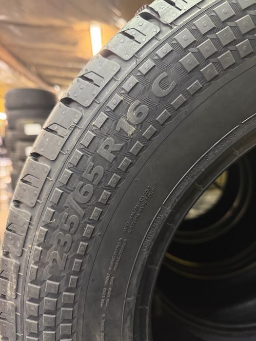 Opony letnie 235/65R16C 121/119R Continental VanContact Ultra | 2025