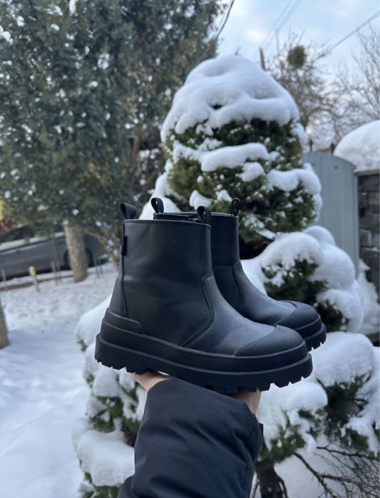 Чобітки h&m челсі