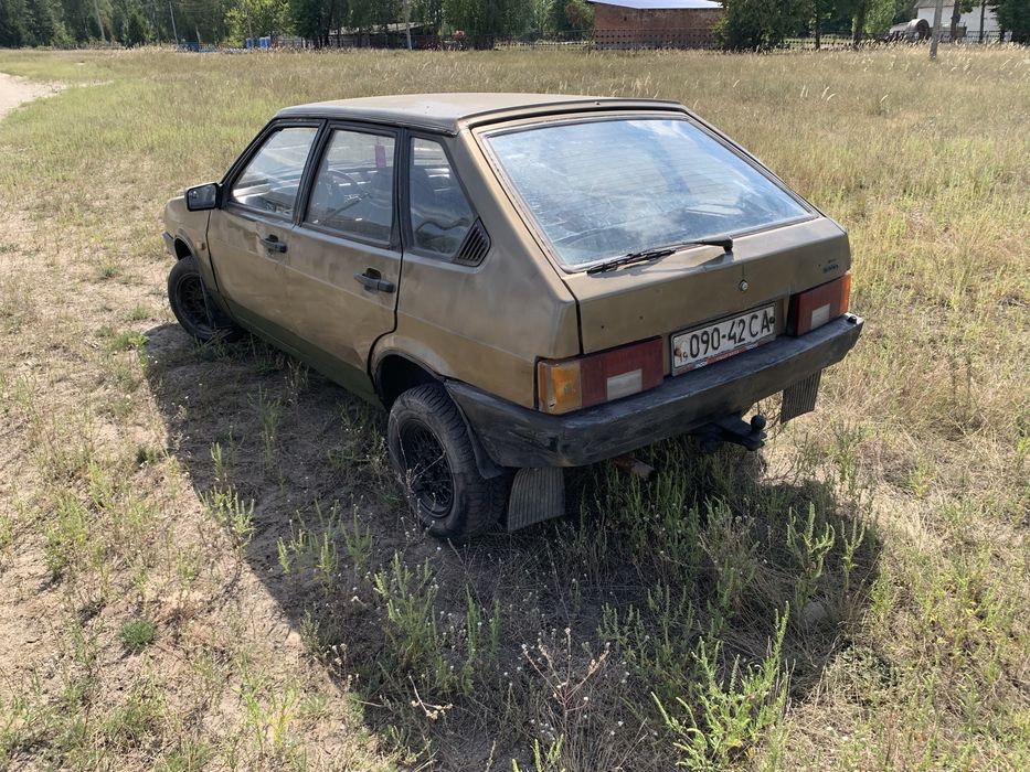 Продам ваз 2109 в гарному стані