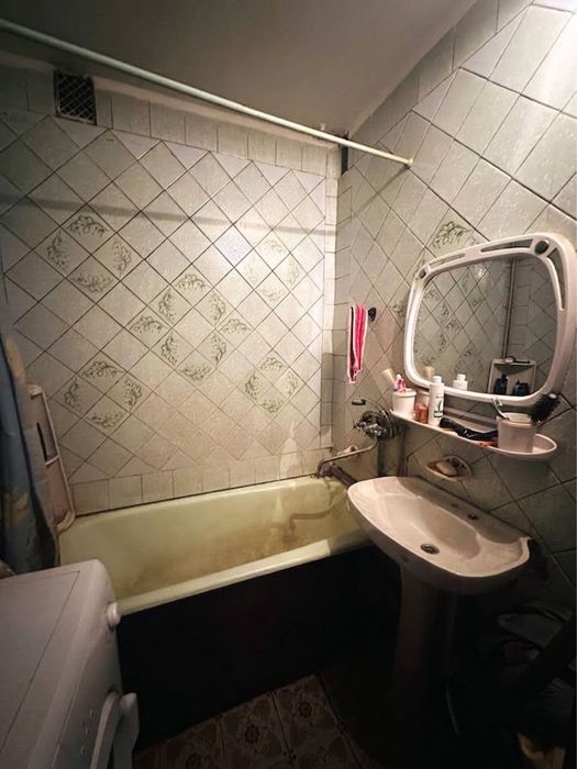 Продаж 3-кімнатної квартири 59.9 м² | Бориспіль, р-н Соцмістечка