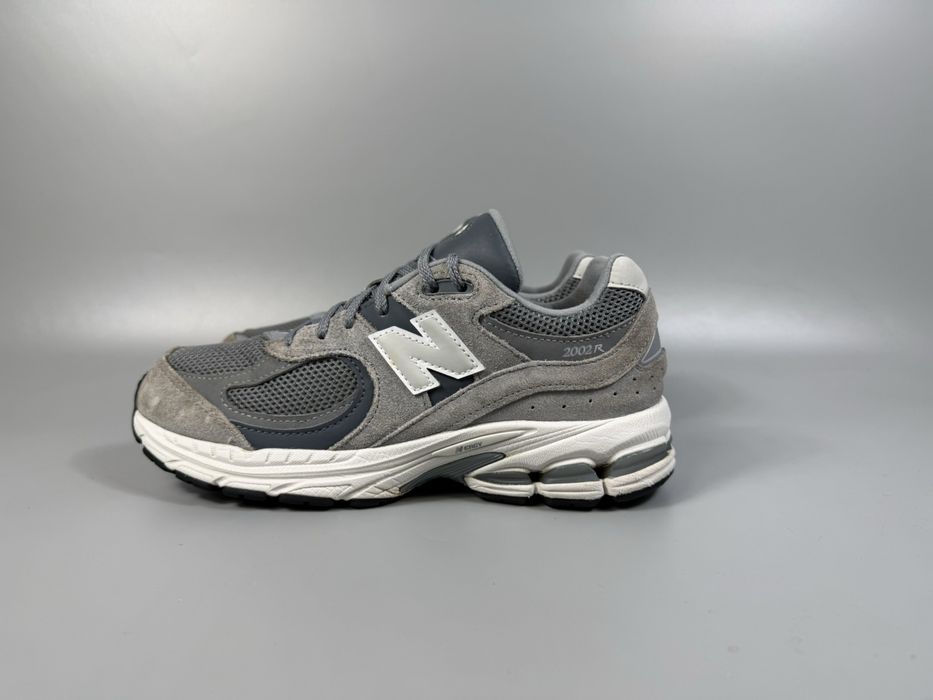 Кросівки New Balance 2002R розмір 38.5 (по устілці 24 см)