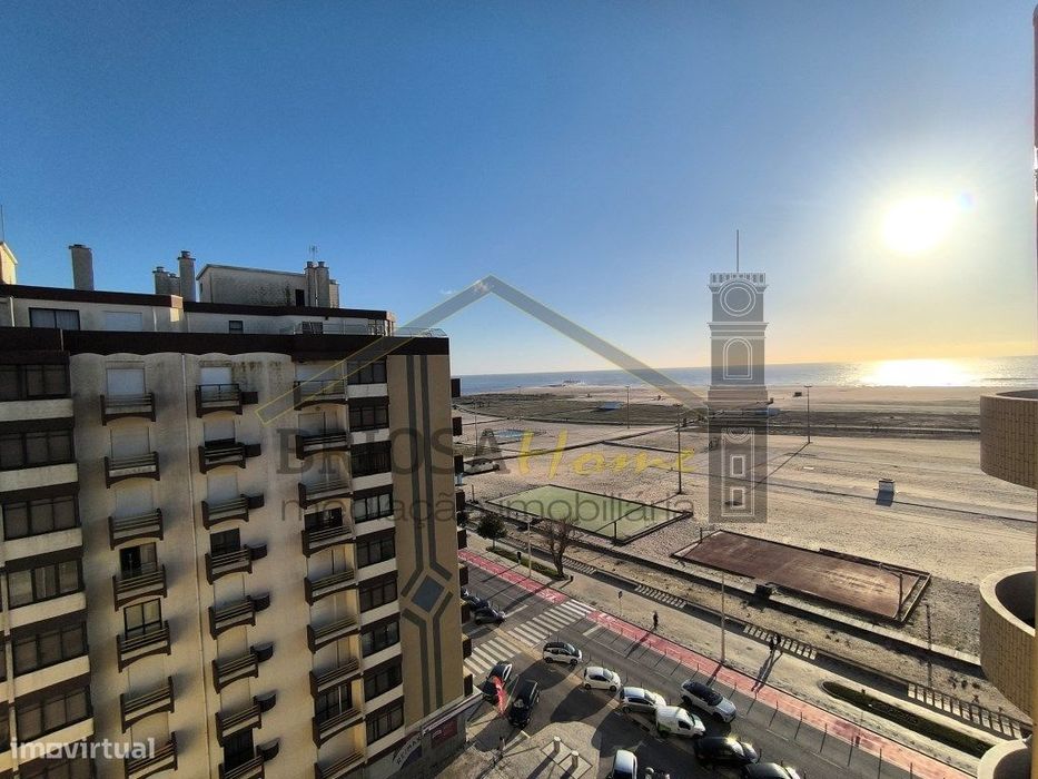 Apartamento T3, com vista mar, na Figueira da Foz