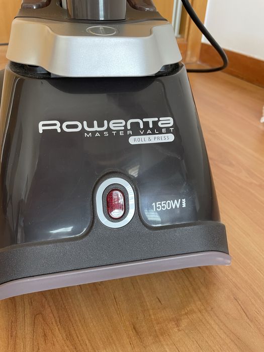 Ferro engomar vertical Rowenta Master Valet