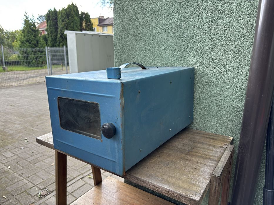 Opiekacz elektryczny z okresu Prl