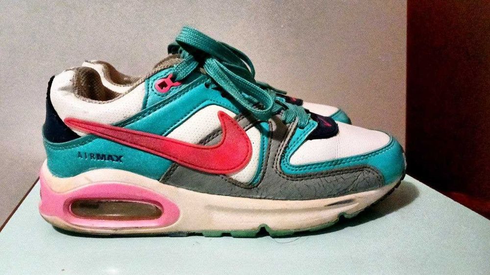 Кроссовки      NIKE AIR MAX оригинал