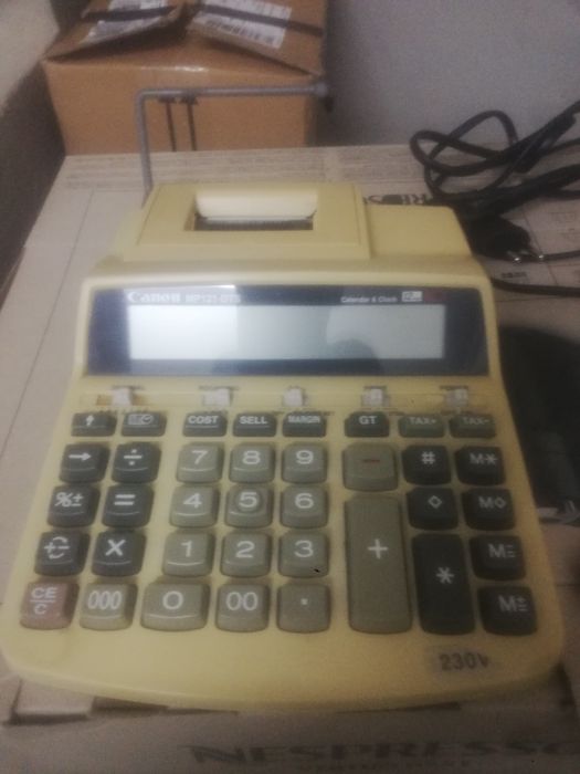 Calculadora pequena de rolo