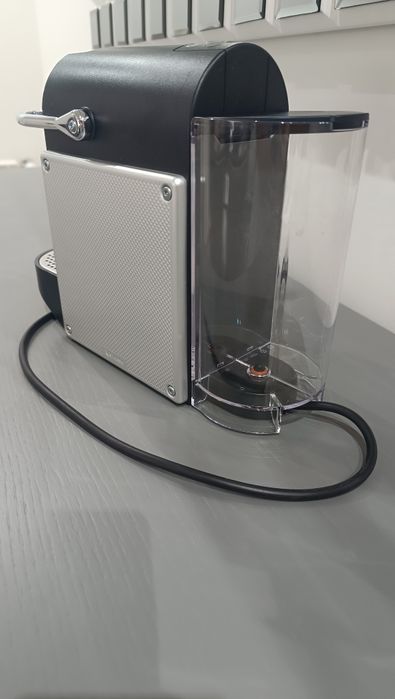 Máquina De Café Delonghi Nespresso Pixie