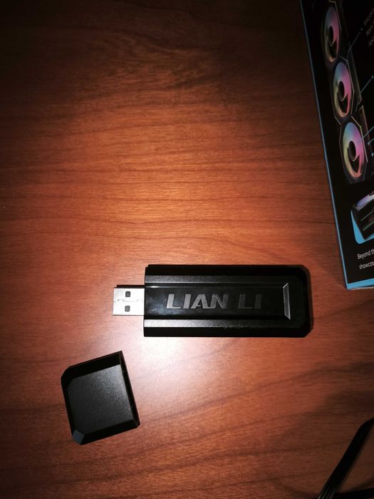 Ventoinha Lian Li UNI FAN SL120 Infinity Wireless RGB Reverse Blade PWM Preto 120mm (Pack 3) + 1