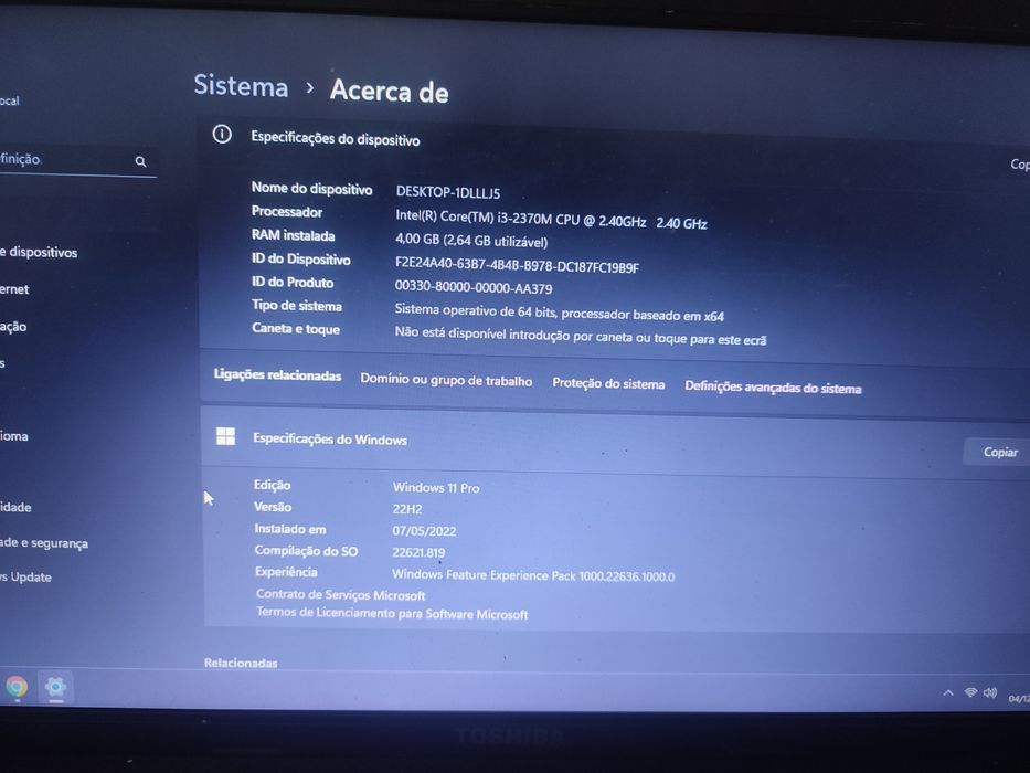 Portátil Toshiba 1DLLLJ5 i3
