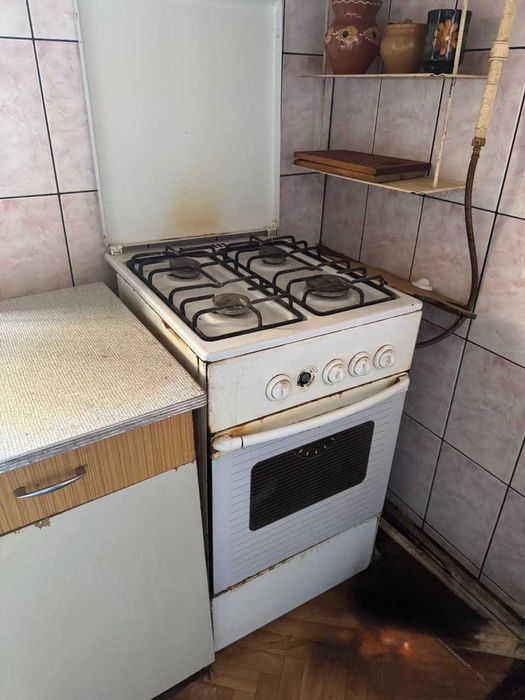 Продам 2 к квартиру у приватному будинку район вул. Польова