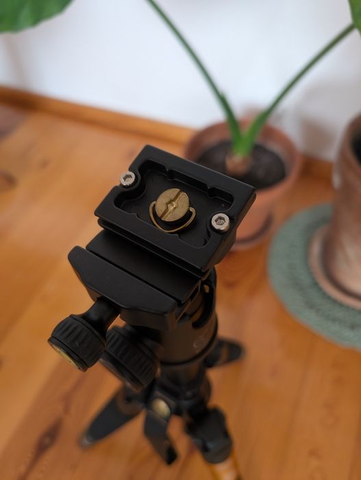 Profesjonalny statyw fotograficzny aluminiowy