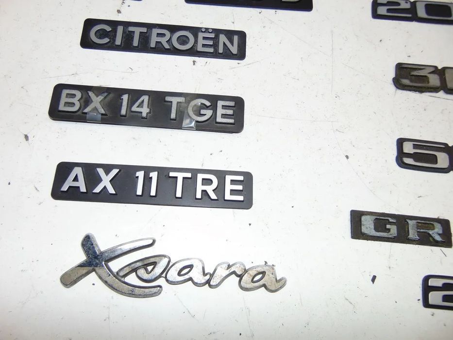 Franceses Renault, Citroen, Peugeot legendas/Símbolos