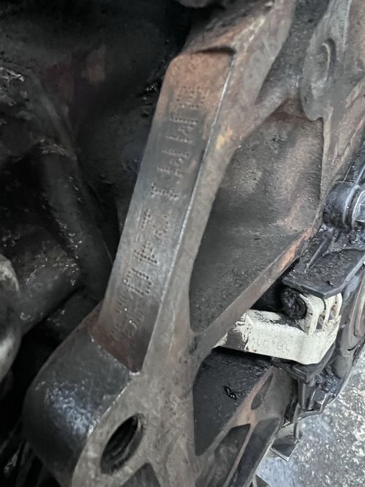 Двигун мотор двигатель BMM BMP 2.0 tdi Caddy Golf Altea Passat Superb