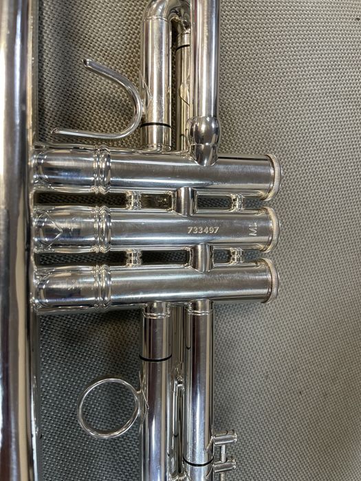 Bach strad 43 Lr