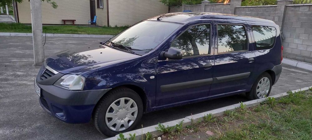 Автомобіль DACIA LOGAN