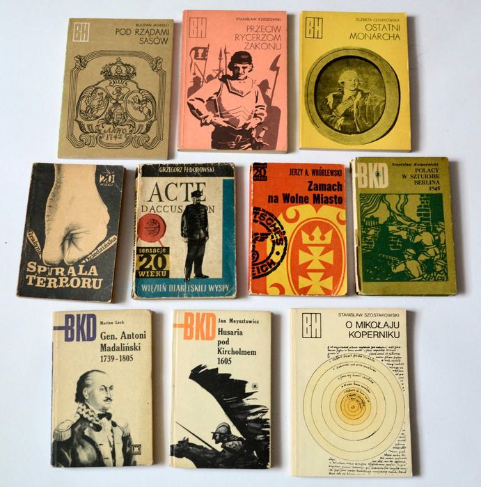 Zestaw 10 książek historycznych PRL Sensacje 20 wieku, BKD Bitwy, Kampanie, Dowódcy, BH Biblioteczka Historyczna