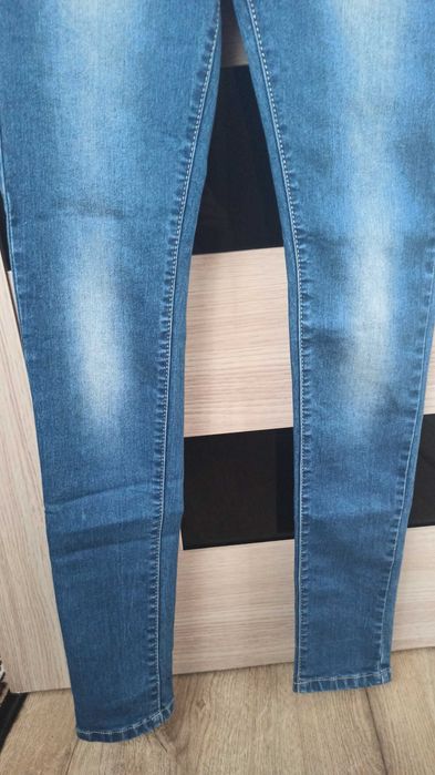 Джинсовий комбінезон