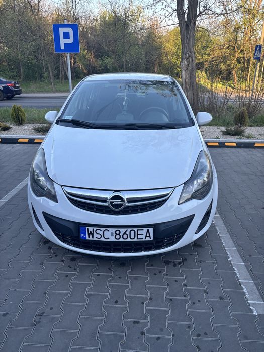 REZERWACJA. Opel Corsa D, niski przebieg, zadbane auto