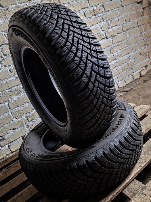Пара 215/70r16 Hankook | 7.5mm | 2022 | Made in Hungary | Преміум зимові шини | 2шт | Як нові, ідеальний стан, без ремонтів, без дефектів