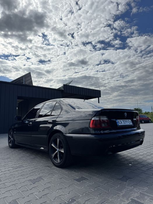 Продам авто BMW E39