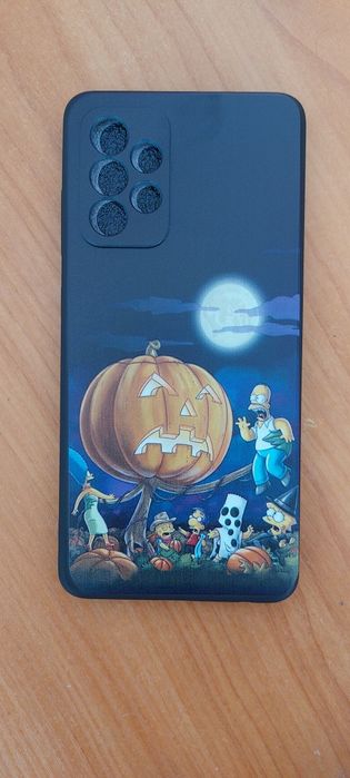 Продам чехол на телефон Samsung A52