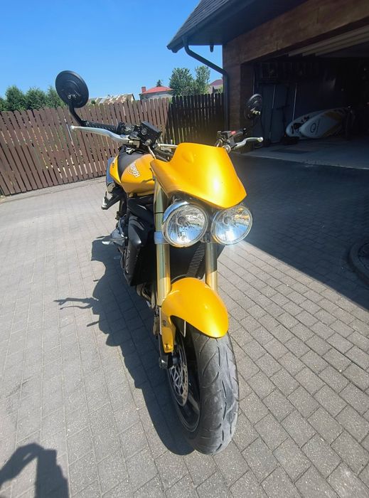 Triumph street triple 2010r.