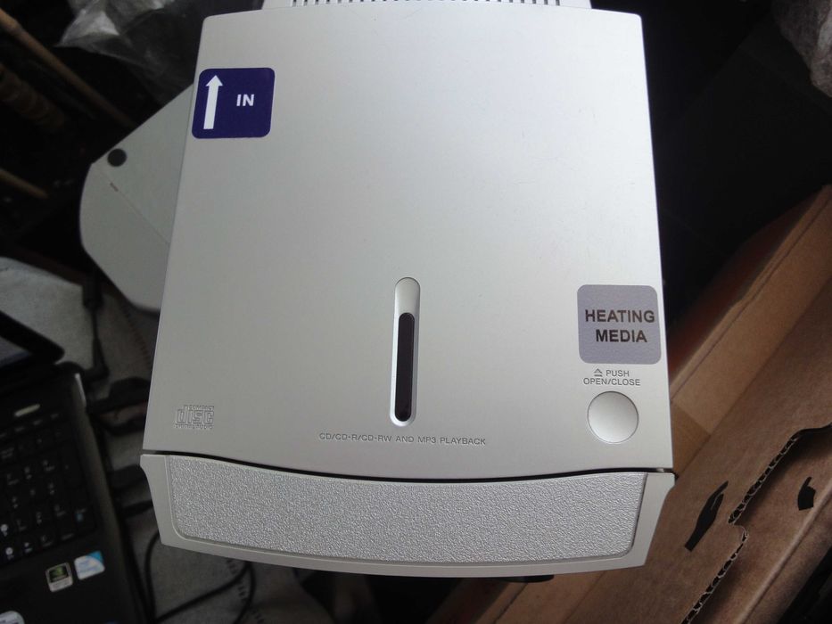 Sony z uszkodzonym gramofonem